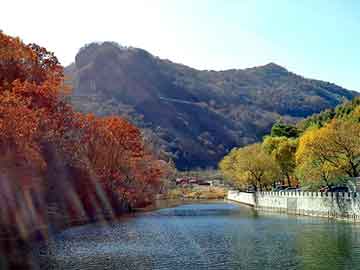 新澳门二四六天天开奖，南山婚纱摄影